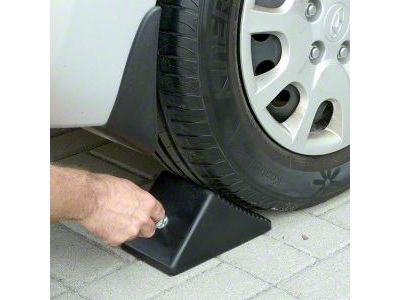 BluBird Rubber Wheel Chock with Eye Bolt