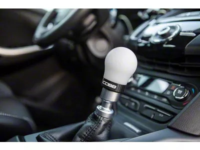 Cobb 13-14 Focus ST/14-15 Fiesta ST White Shift Knob - 291350-W-BK