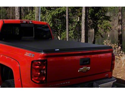 Lund 15-18 Ford F-150 Styleside 6.5ft. Bed Hard Fold Tonneau - 969365