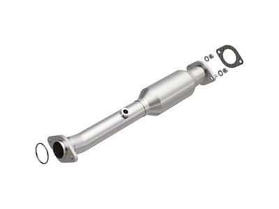 Magnaflow 11-13 QX56 V8 5.6 OEM Underbody Direct Fit Converter - 21-041
