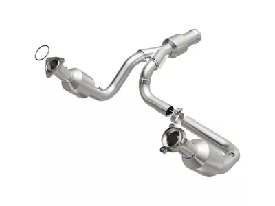 Magnaflow 15-16 Cadillac Escalade 6.2L Direct Fit Converter - 5582617