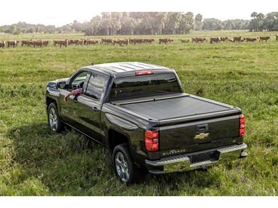 Roll-N-Lock 17-18 Honda Ridgeline XSB 59-1/2in M-Series Retractable Tonneau Cover - LG721M