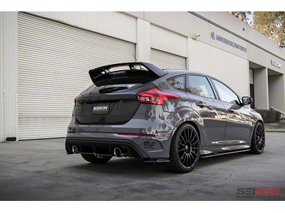 Seibon Carbon 15-16 Ford Focus Hatchback Carbon Fiber Trunk Lid - TL16FDFO