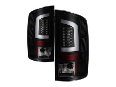 Spyder Auto 02-06 Dodge Ram 1500 V3 Light Bar LED Tail - 5084125
