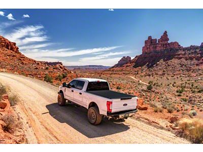 Truxedo 16-20 Nissan Titan 5ft 6in Sentry CT Bed Cover - 1597316