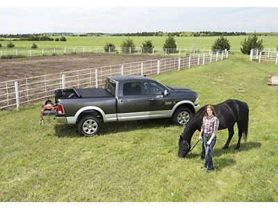 Truxedo 16-20 Nissan Titan w/Track System 8ft TruXport Bed Cover - 209101